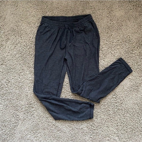 Outdoor Voices Cloudknit Joggers in Heather Charcoal Grey size L - Picture 10 of 12